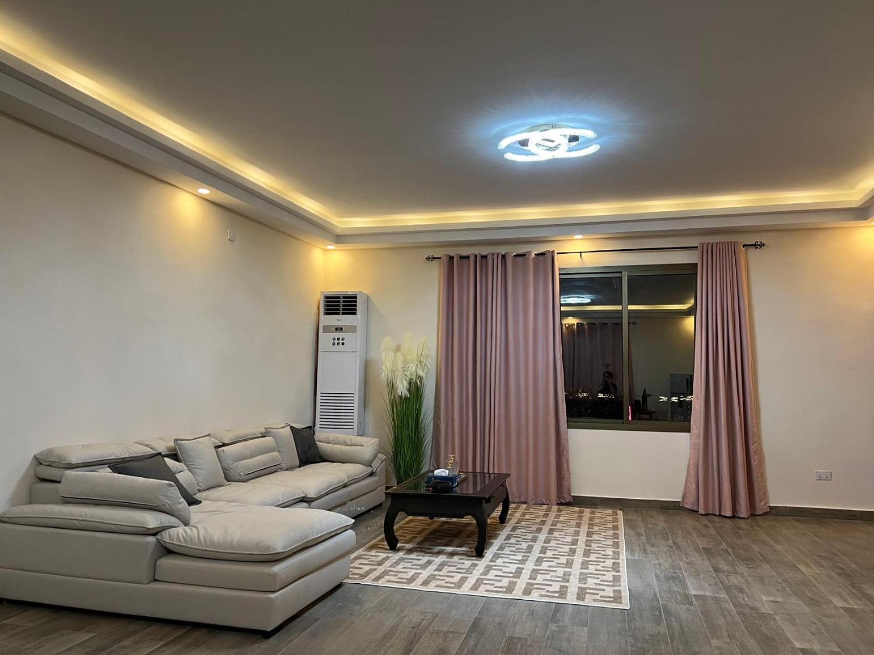 Grand Leone Hotel Φρίταουν Εξωτερικό φωτογραφία